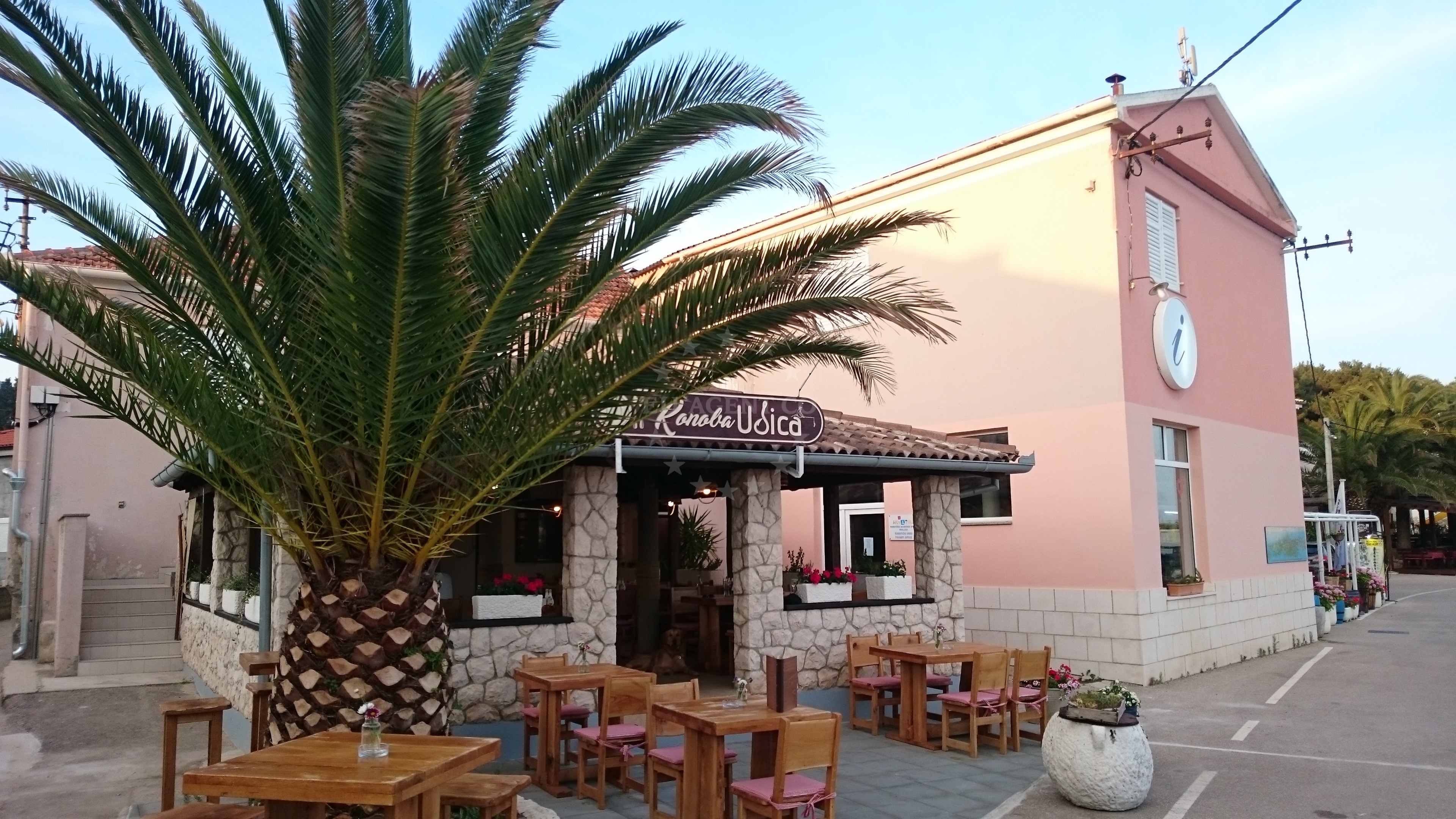 Kontakt Udica Restaurant, Kukljica, Ugljan, Croatia with Adriatic Sea views