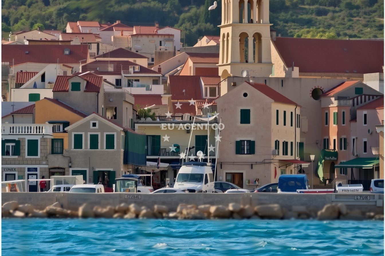 Approach and location view of Leut restaurant in Restaurant in Vodice, North Dalmatia, Croatia photo 3