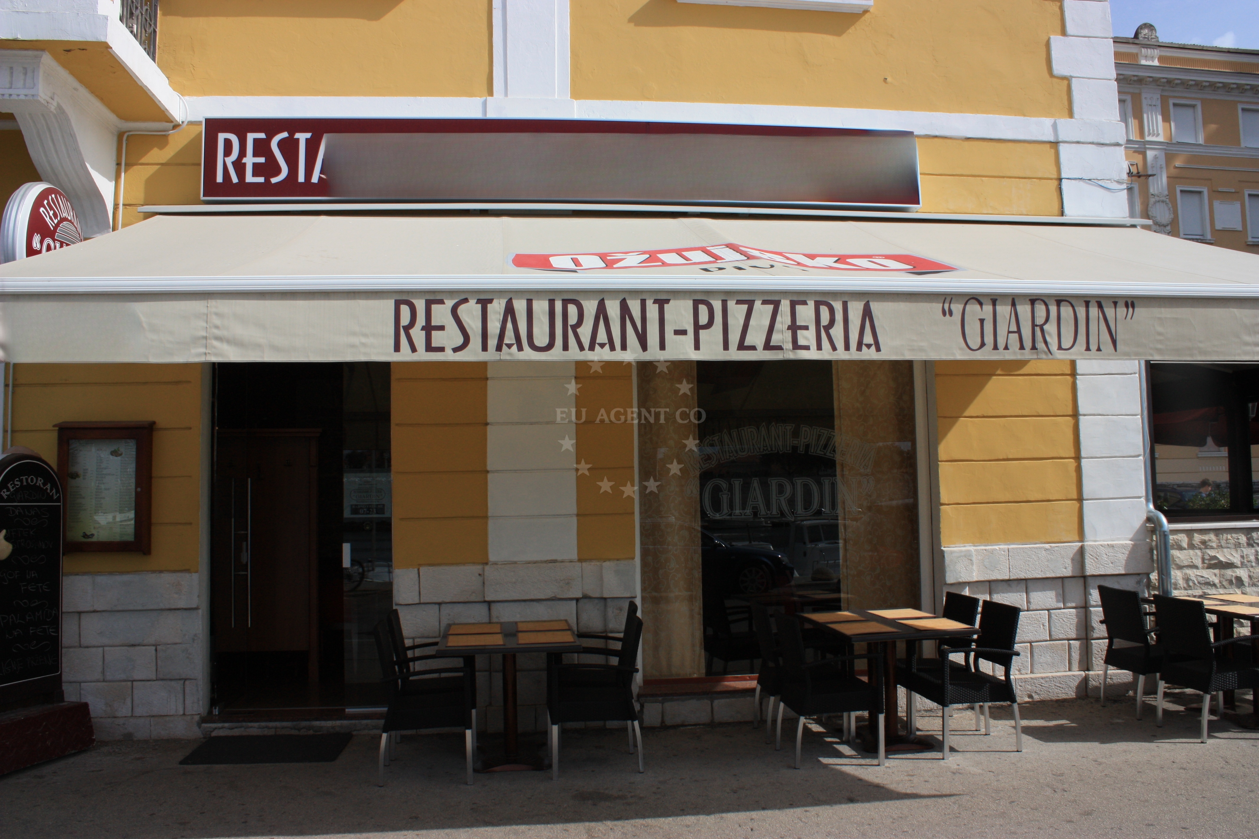 Giardin Restaurant exterior overlooking Zadar's harbor