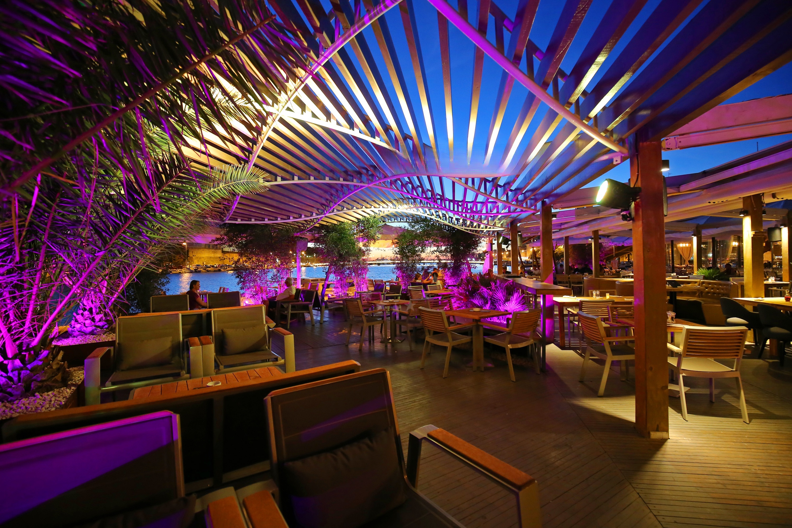 Outdoor terrace at Harbor Restaurant with views of Marina Zadar and the Adriatic