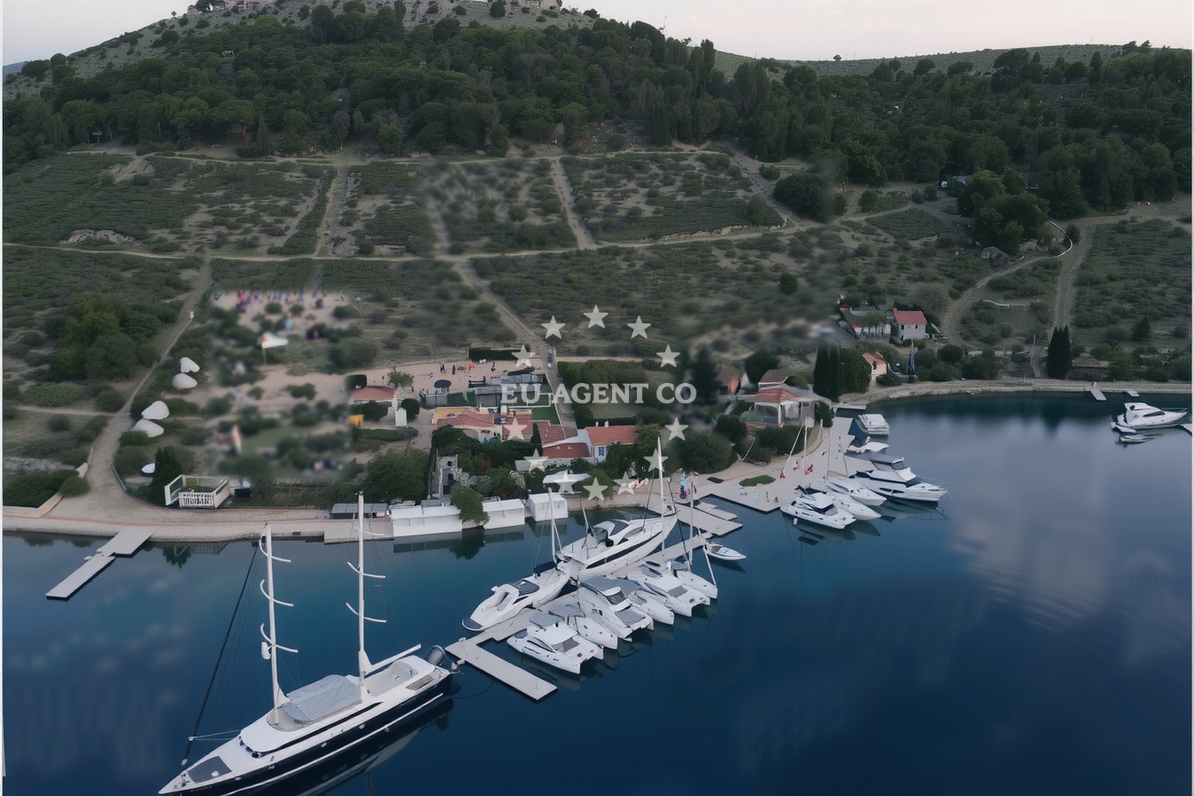 Additional view of Restaurant Festa in Restaurant on the island Žut, North Dalmatia, Croatia photo 9