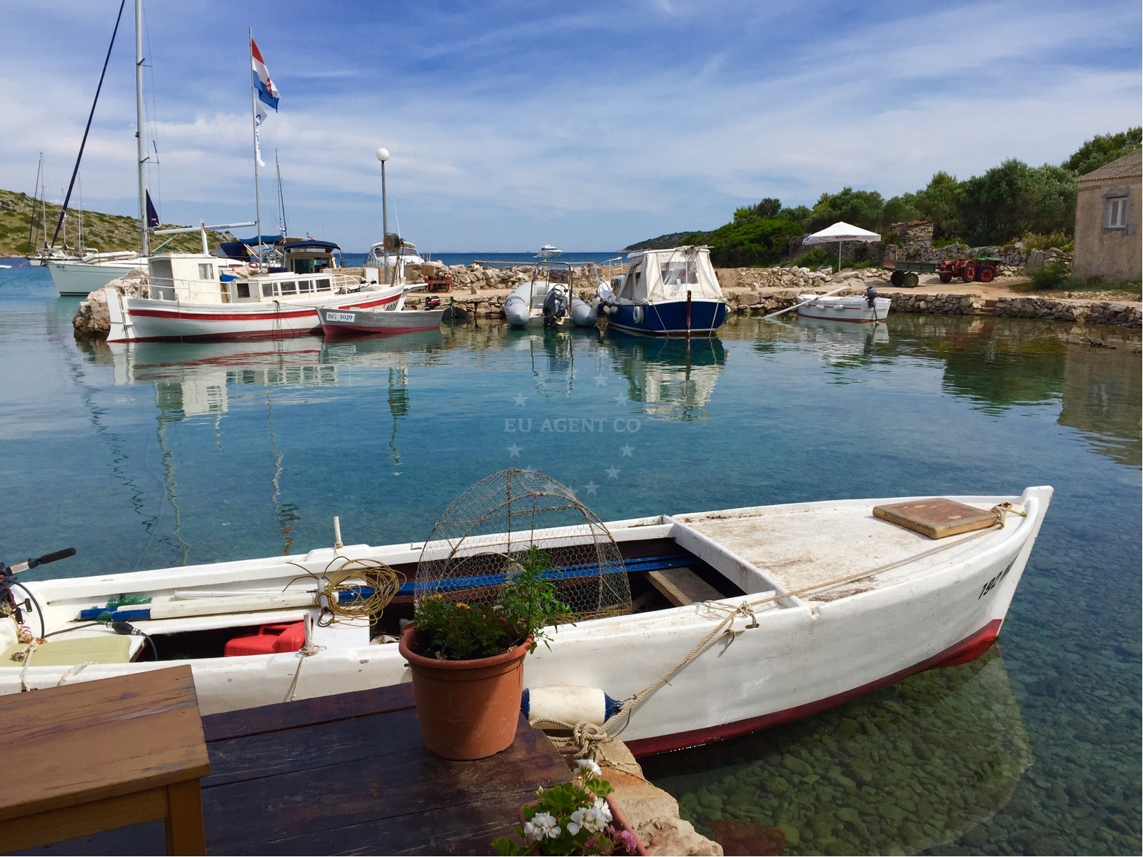 Additional view of Zmara restaurant in Restaurant on the island Žut, North Dalmatia, Croatia photo 11