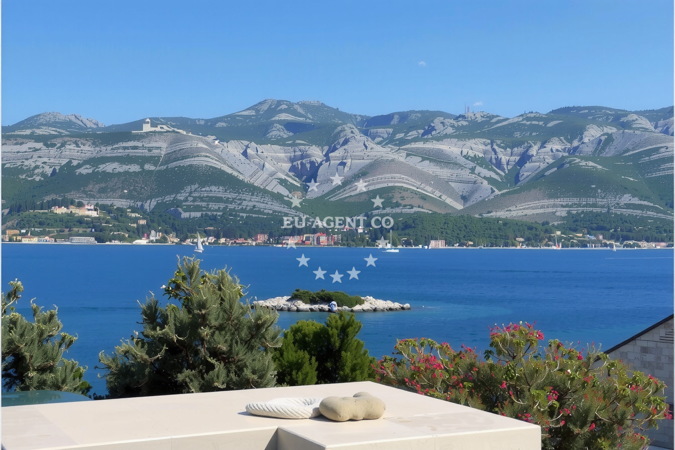 Additional view of Dragan restaurant in Restaurant in Brna on the island Korčula, South Dalmatia, Croatia photo 8