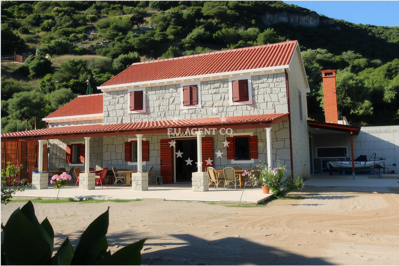 Additional view of Konoba Estravaganca restaurant in Restaurant in Lovište, South Dalmatia, Croatia photo 13