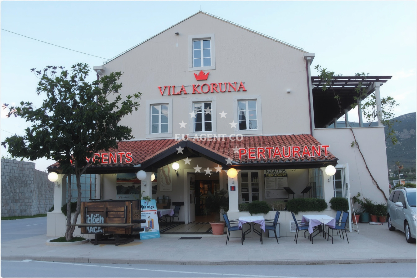 Dining area at Vila Koruna overlooking the coast