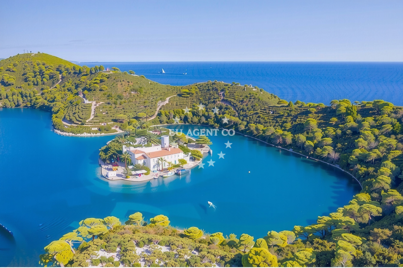 Additional view of Kiko restaurant in Restaurant in Pomena on the island Mljet, South Dalmatia, Croatia photo 5
