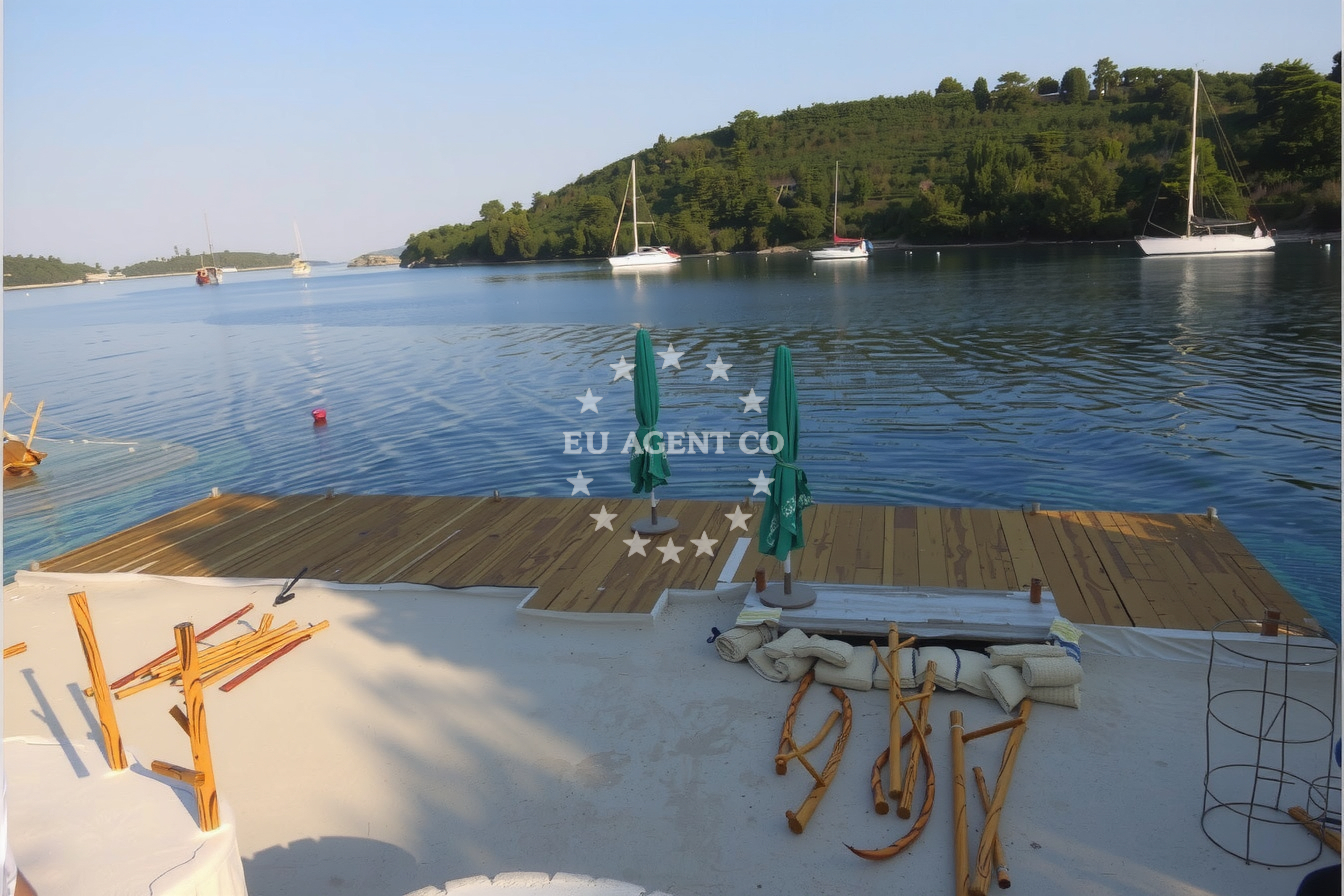 Additional view of Konoba Herc restaurant in Restaurant in Pomena on the island Mljet, South Dalmatia, Croatia photo 8