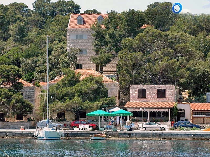 Local wine selection at Konoba Pomena in Mljet