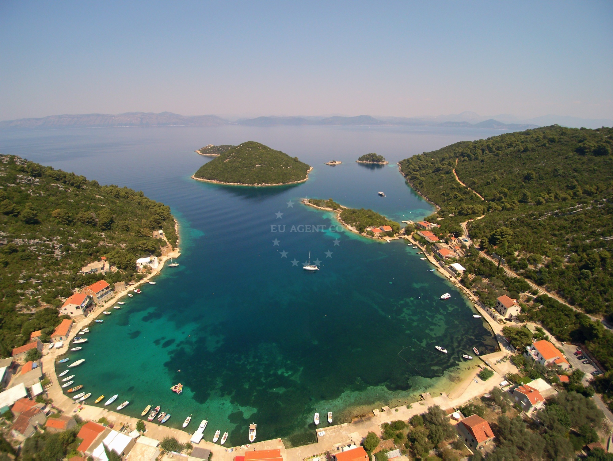 Fresh seafood dishes at Barba Restaurant, Prozura, Mljet