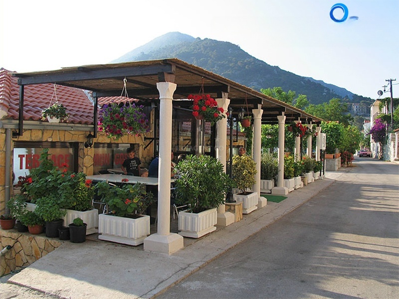 Interior dining area with views of Sobra