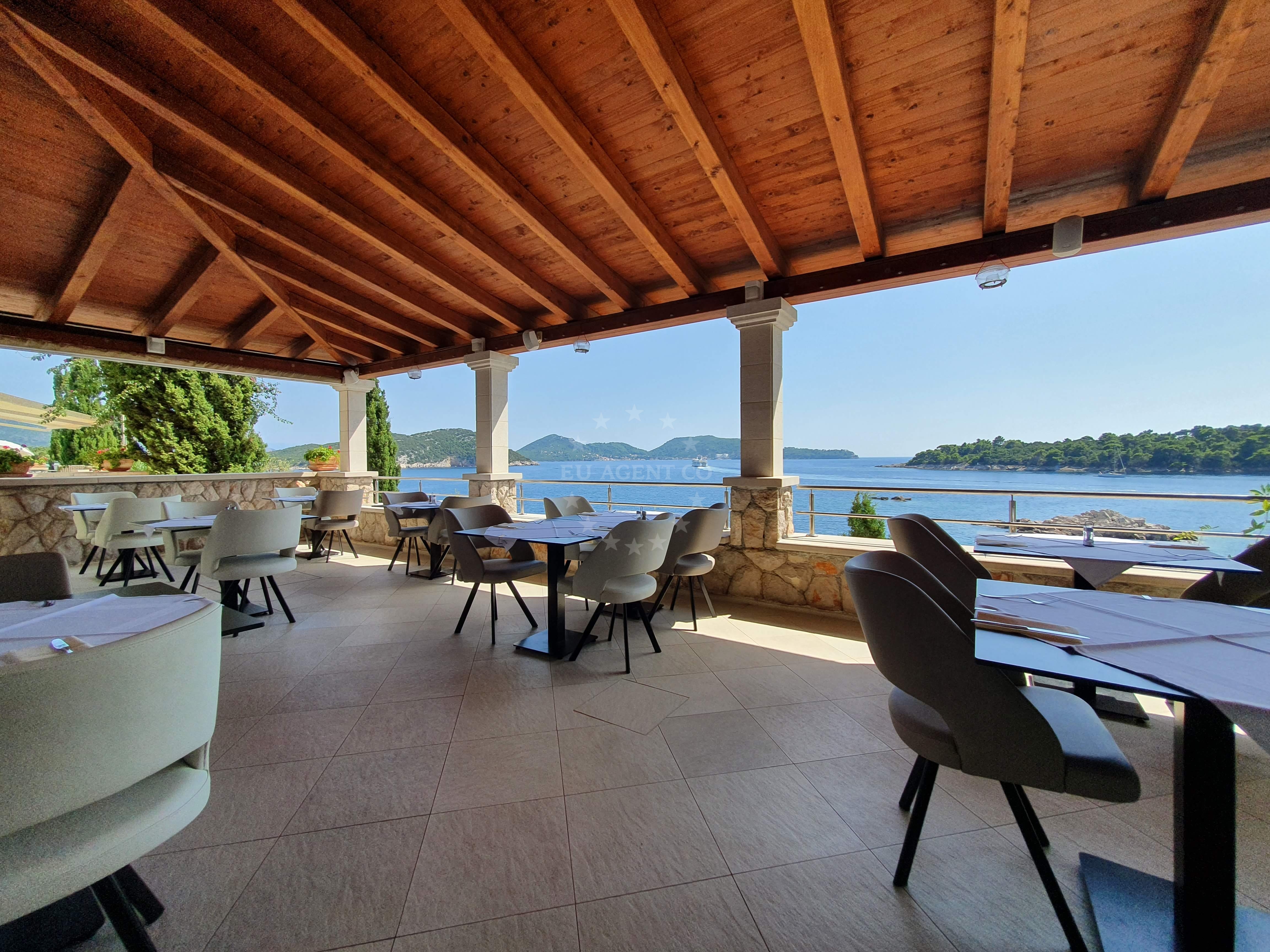 Traditional Croatian dishes served at Konoba Božica with views of the Elaphite Islands