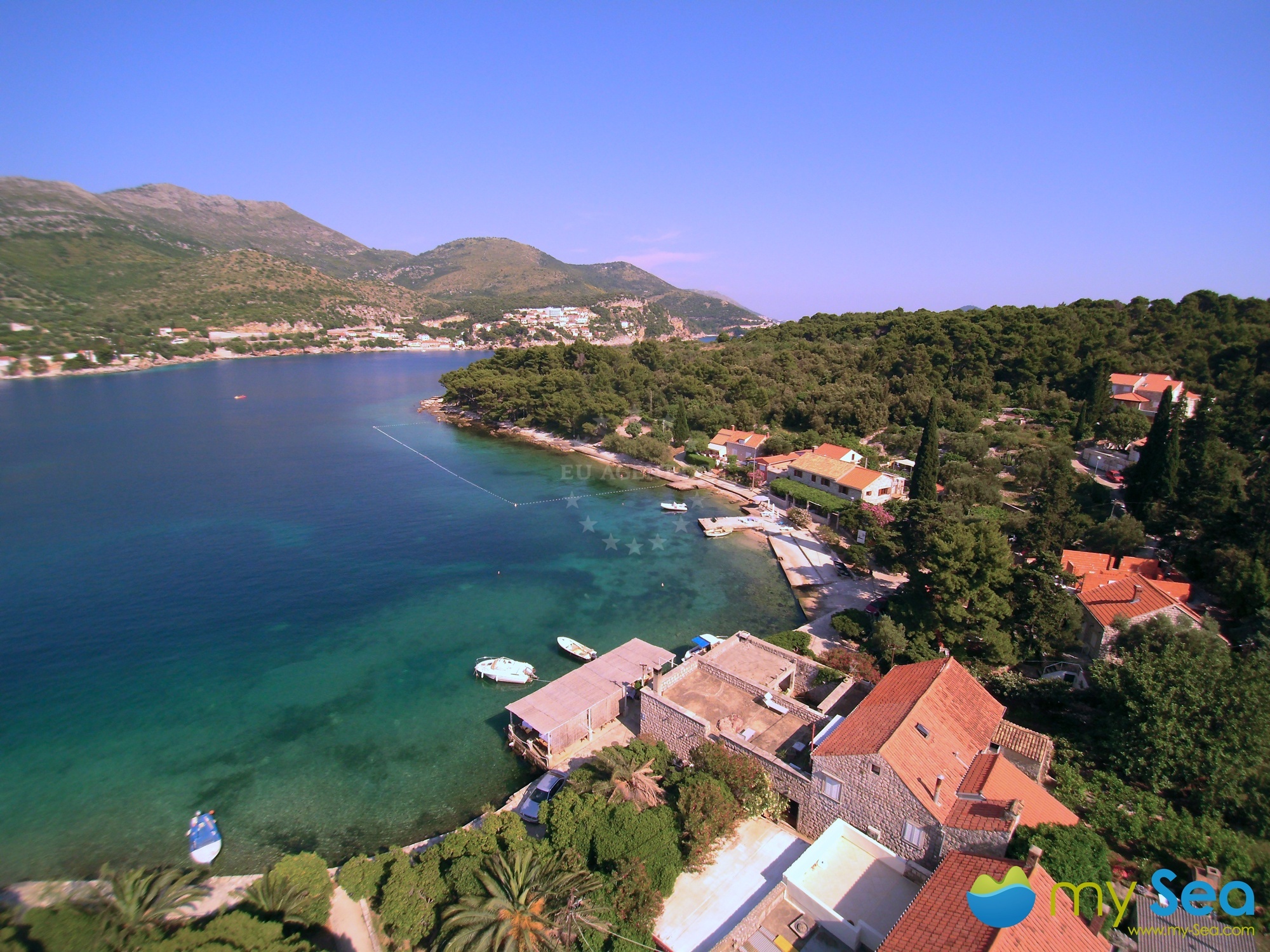 Konoba Kasar restaurant in Zaton, Croatia, with sea view