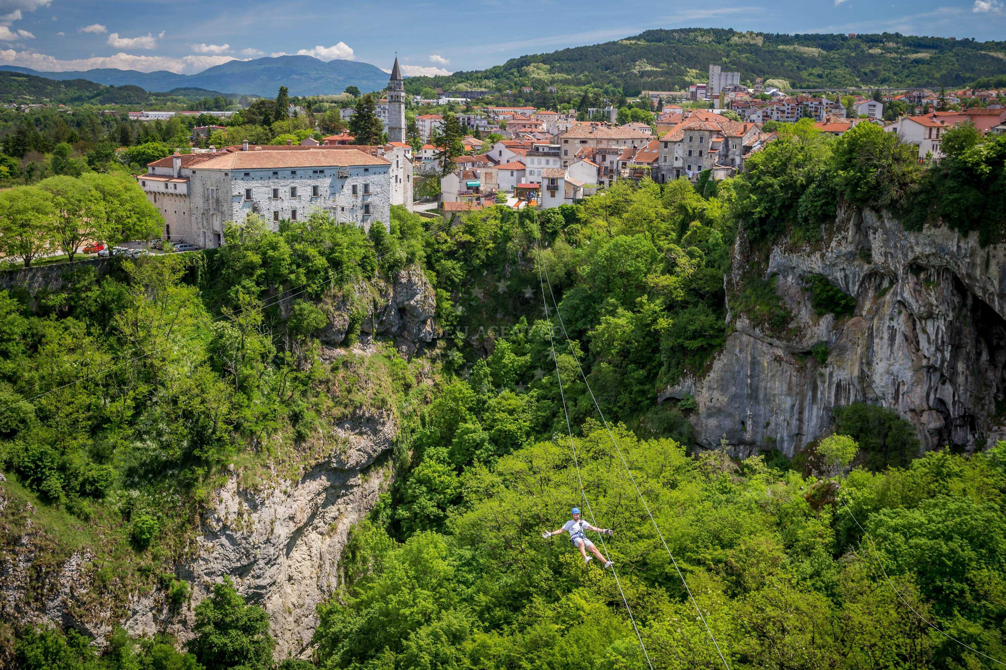 Pazin Cave, Pazin