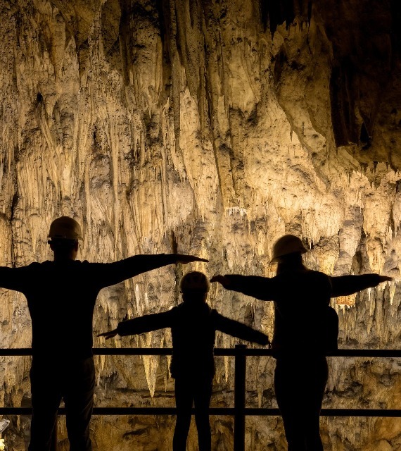 Barać Caves