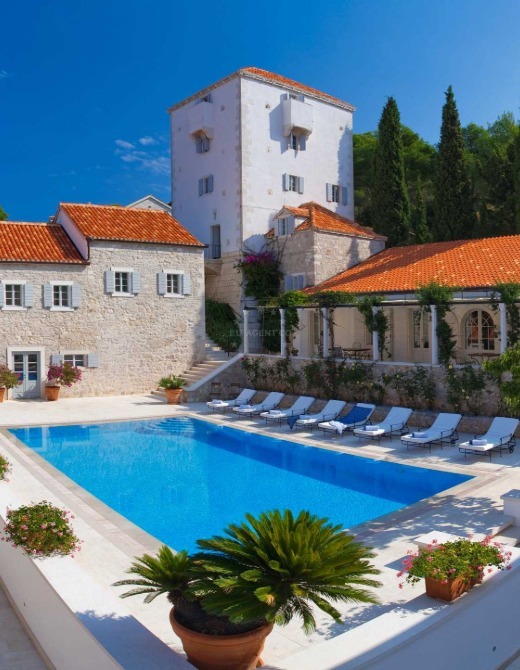 Martinis Marchi Heritage Hotel