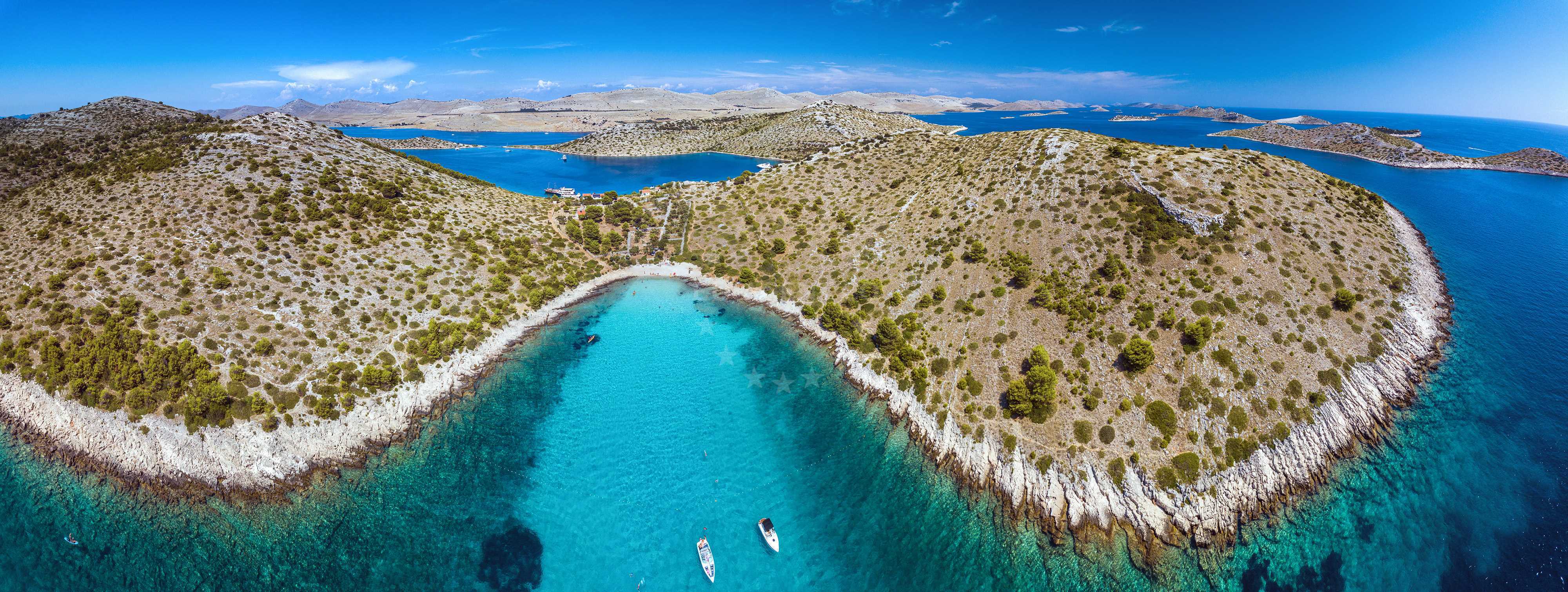 Bay Lojena Kornati
