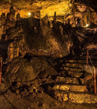 Vranjača Cave