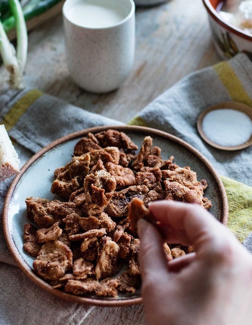 Čvarci, a traditional Croatian delicacy | EUAGENT