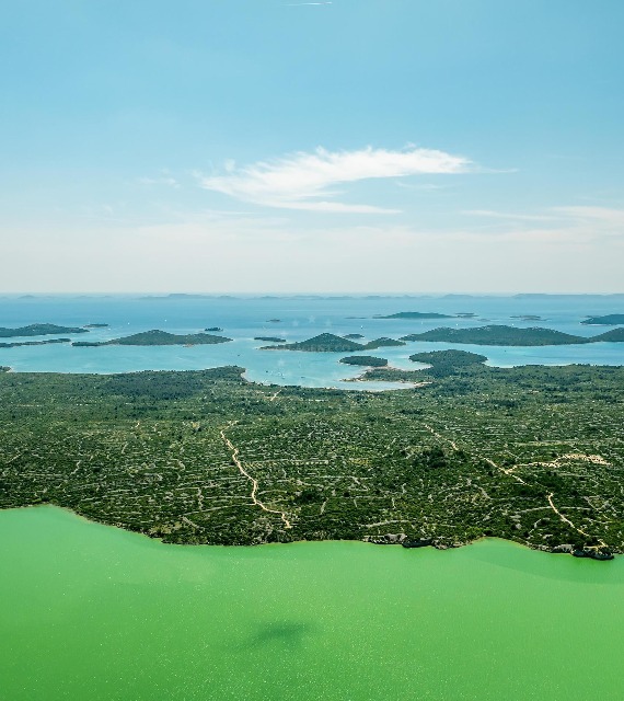 Vrana Lake