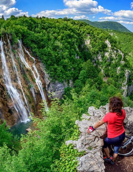 Plitvice Lakes; bicycling