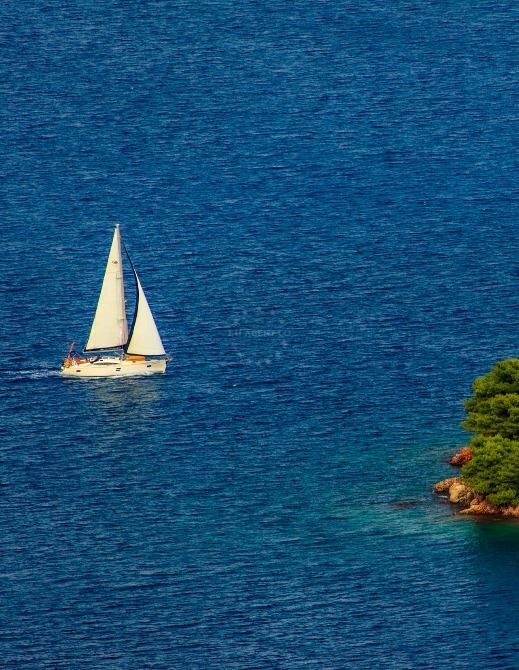 Sailing in Croatia - Summer or Autumn? | EUAGENT