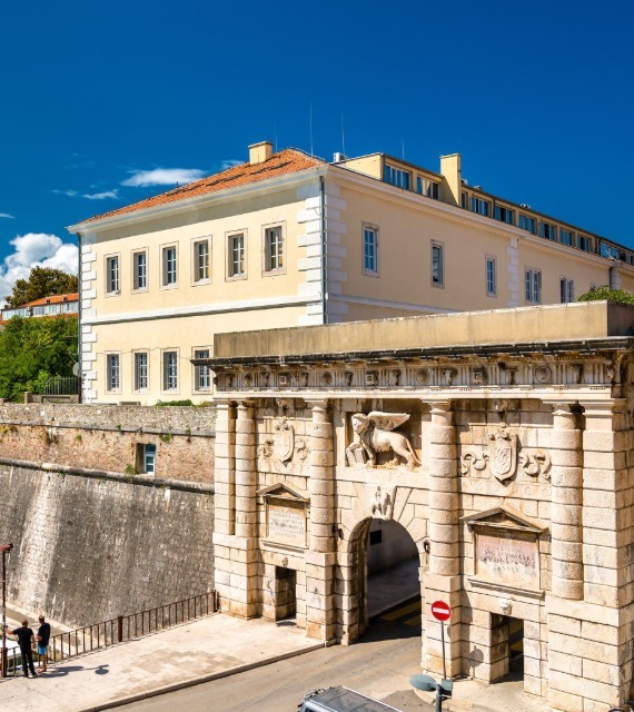 Land Gate, Zadar