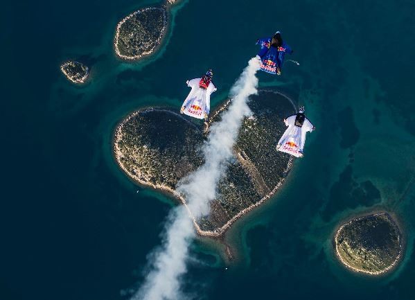 Wingsuit; Galešnjak