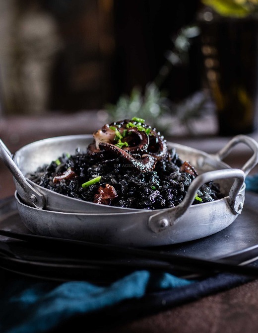 Black risotto