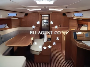 Bavaria 50 Cruiser yacht layout 5 cabins Croatia charter