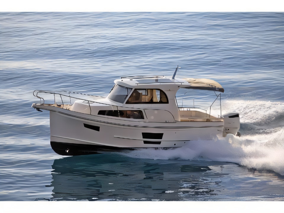 Exterior overview of Leidi 800 motor boat for charter from Pula Tehnomont Marina Veruda in the Istria / Kvarner sailing area Croatia