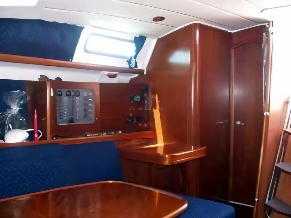 Interior of Oceanis 423 Clipper sail boat with 4 cabins Croatia yacht charter