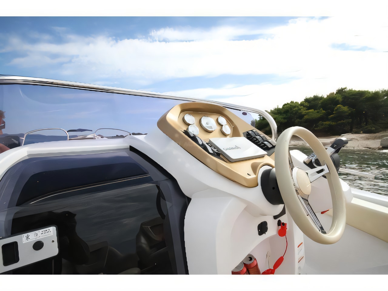 Interior of Sessa Key Largo 24 motor boat with 1 cabins Croatia yacht charter