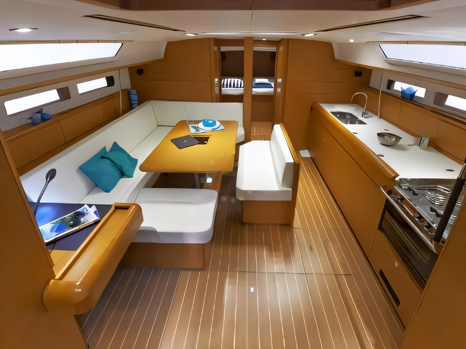 Interior of Sunsail 47 sail boat with 4 cabins Croatia yacht charter