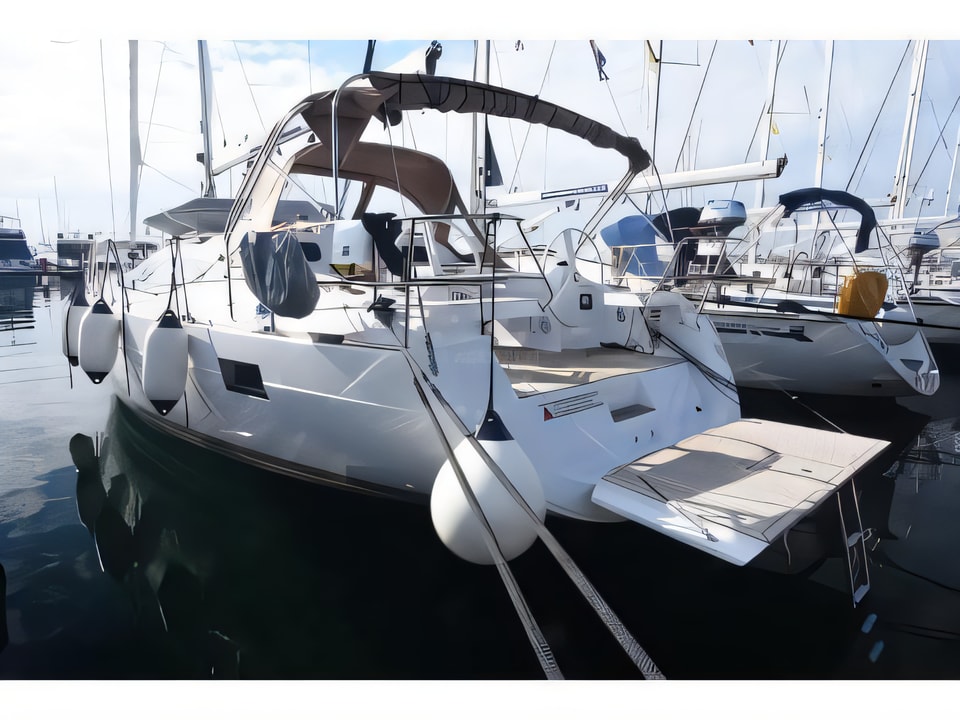 Exterior overview of Elan 45 Impression sail boat for charter from Krk Marina Punat in the Istria / Kvarner sailing area Croatia