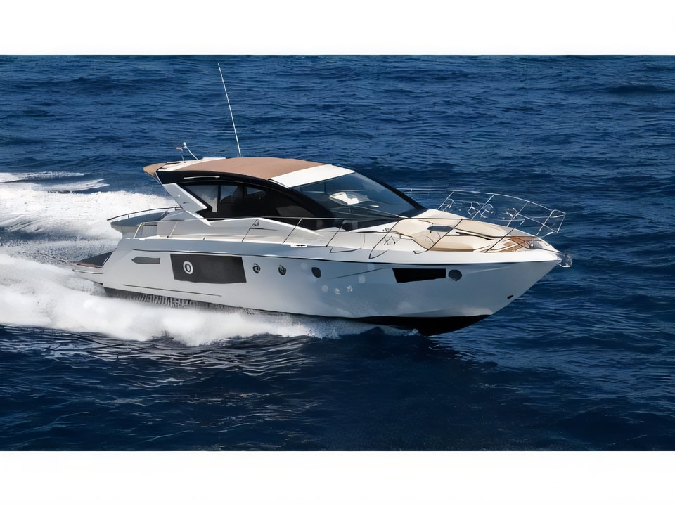 Cranchi M44 HT motor yacht for charter from Sibenik / Marina Mandalina Sibenik sailing area Croatia