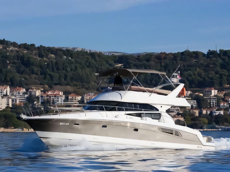 Exterior overview of Prestige 440 motor boat for charter from Split ACI Marina in the Split sailing area Croatia