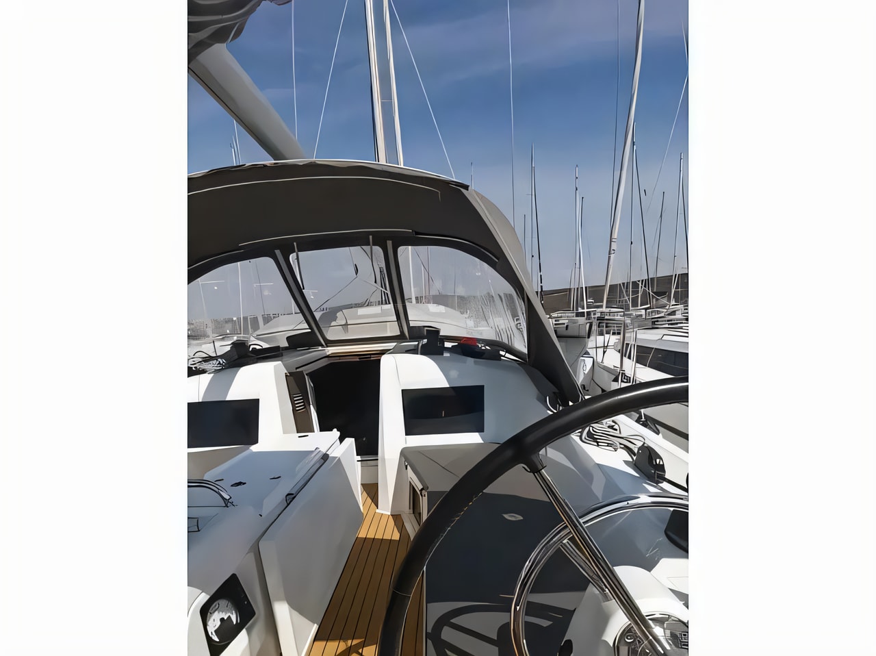 Exterior overview of Sun Odyssey 410 sail boat for charter from Krk Marina Punat in the Istria / Kvarner sailing area Croatia