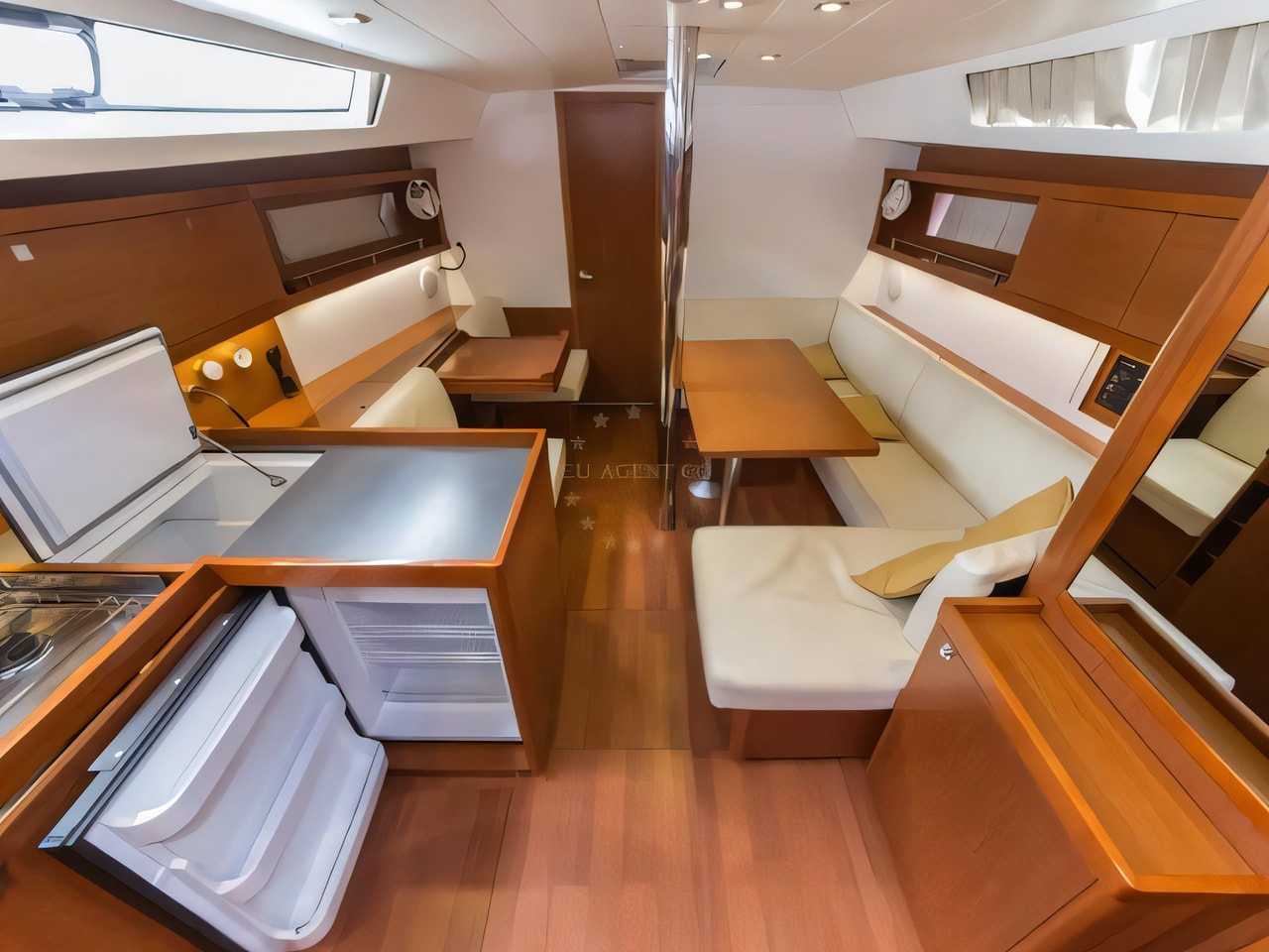 Layout of Oceanis 41 sail boat with 3 cabins Croatia yacht charter