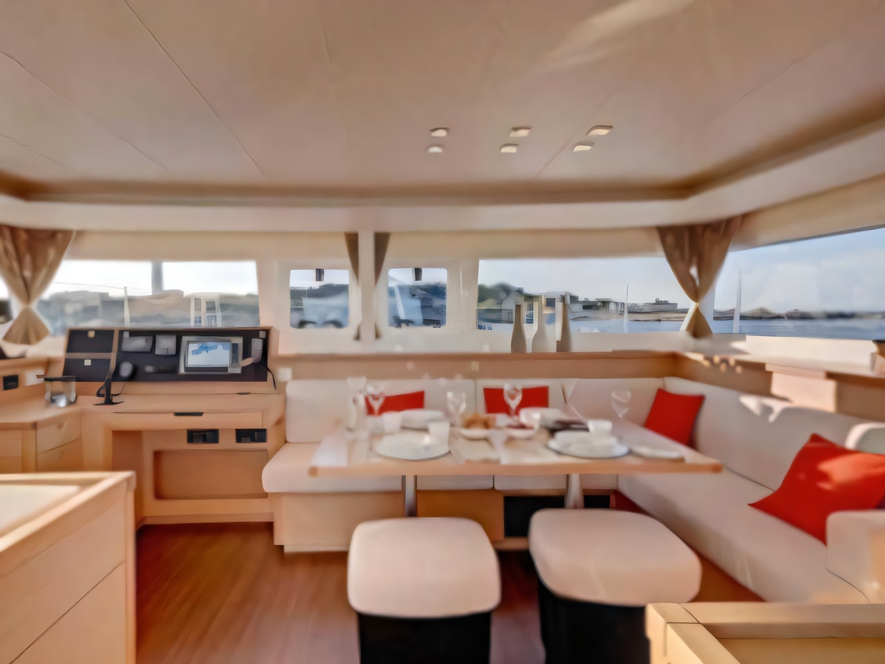 Lagoon 450 Flybridge yacht layout 6 cabins Croatia charter