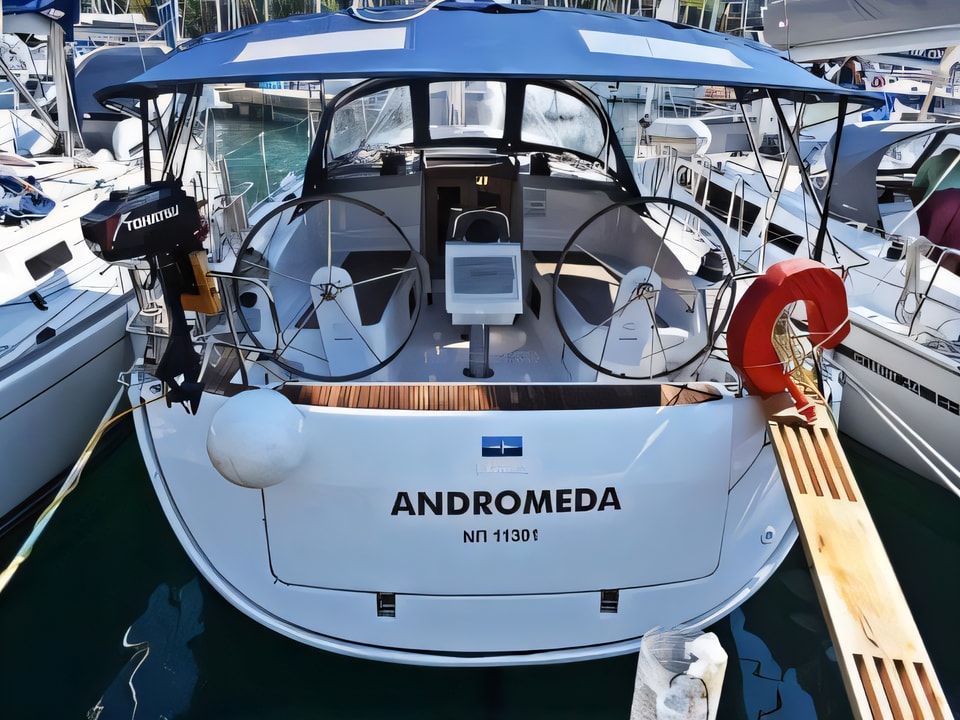 Exterior overview of Bavaria Cruiser 37 sail boat for charter from Zaton Sibenski in the Sibenik sailing area Croatia
