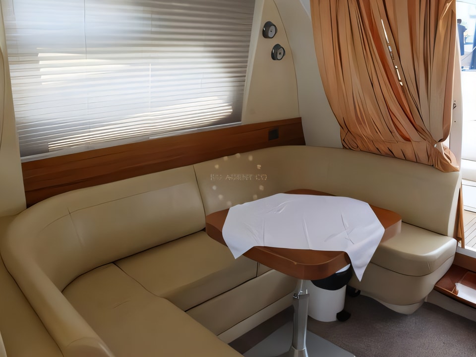 Sealine F42-5 Fly motor yacht for charter in Split, Croatia