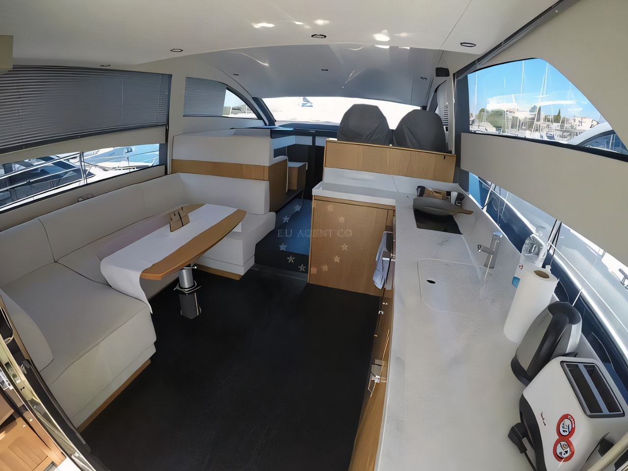 Layout of Fairline Squadron 50 motoryacht with 4 cabins Croatia yacht charter
