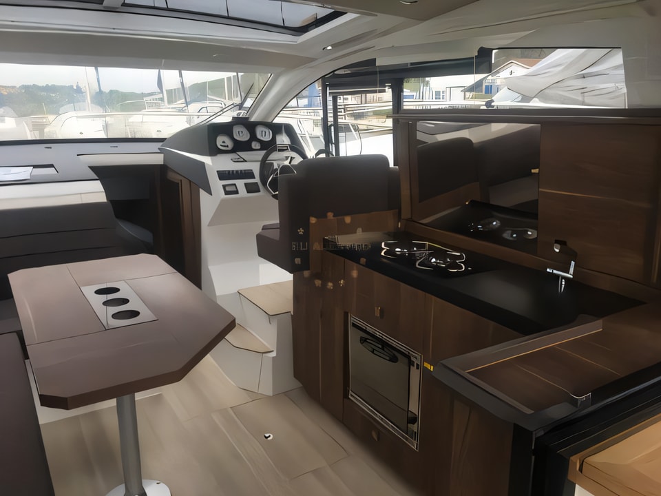 Sealine C330 motor boat for charter in Pula, Croatia