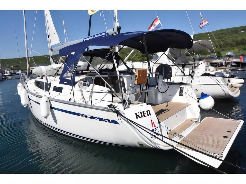 Exterior overview of Bavaria Cruiser 34 sail boat for charter from Krk Marina Punat in the Istria / Kvarner sailing area Croatia