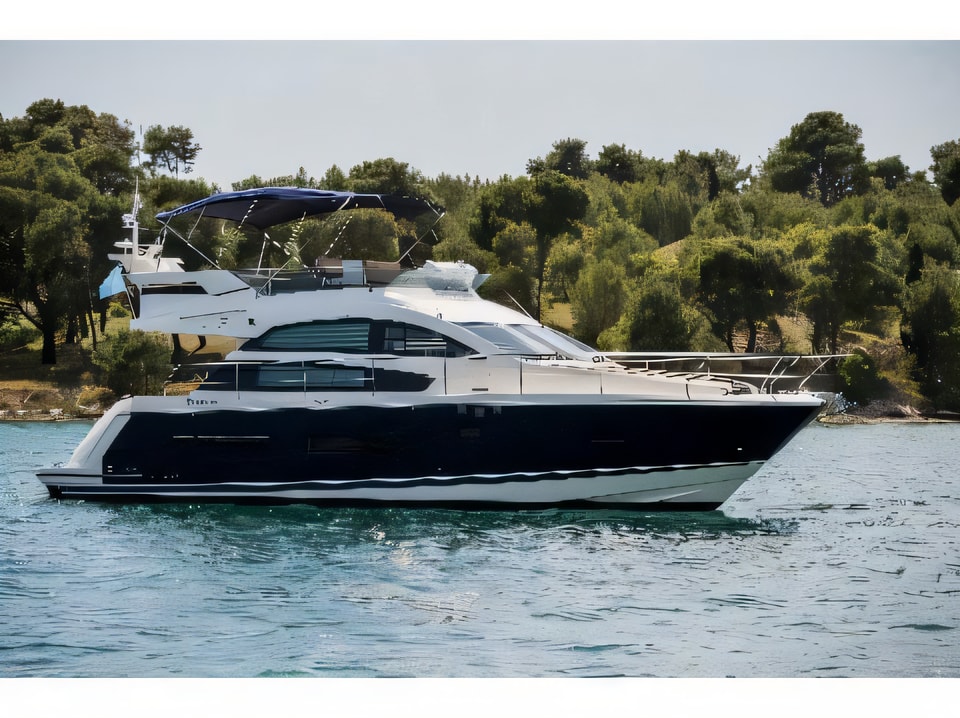 Fairline Squadron 42 motor boat charter in Sibenik, Croatia