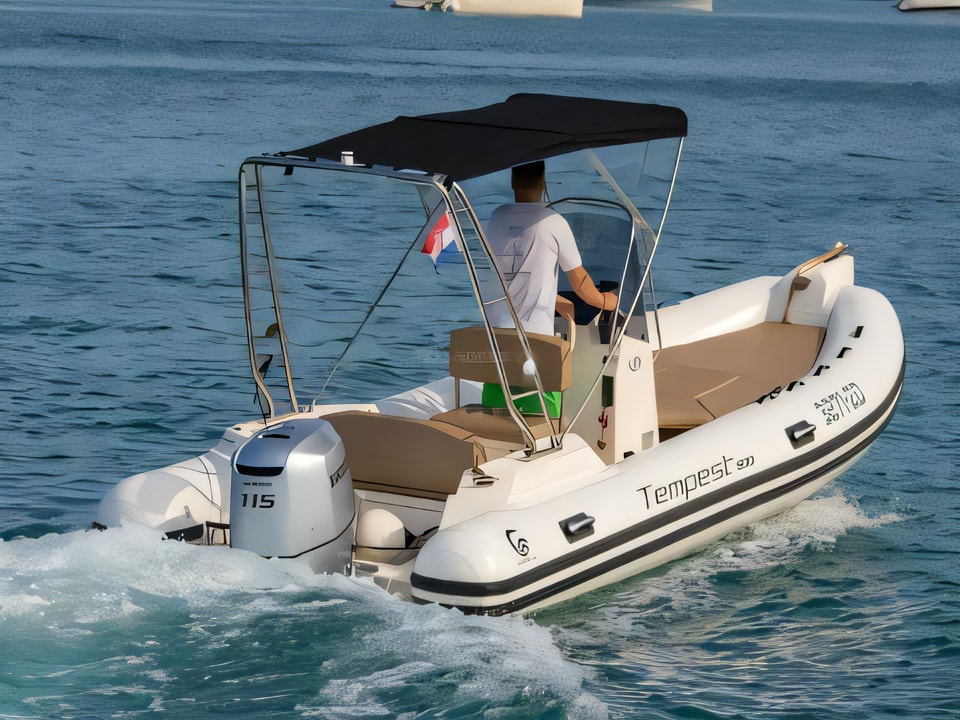 Layout of TEMPEST 600 + Honda 115 motor boat with 0 cabins Croatia yacht charter