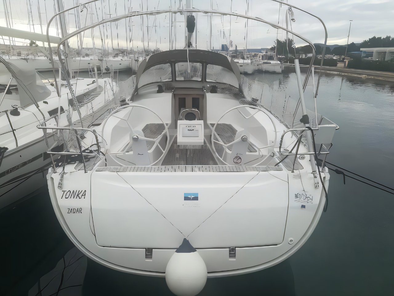 Exterior overview of Bavaria 41 Cruiser sail boat for charter from Sukosan Marina Dalmacija in the Zadar sailing area Croatia