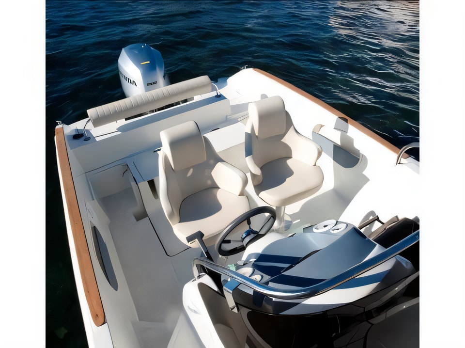 Layout of HM 22 Fly motor boat with 0 cabins Croatia yacht charter