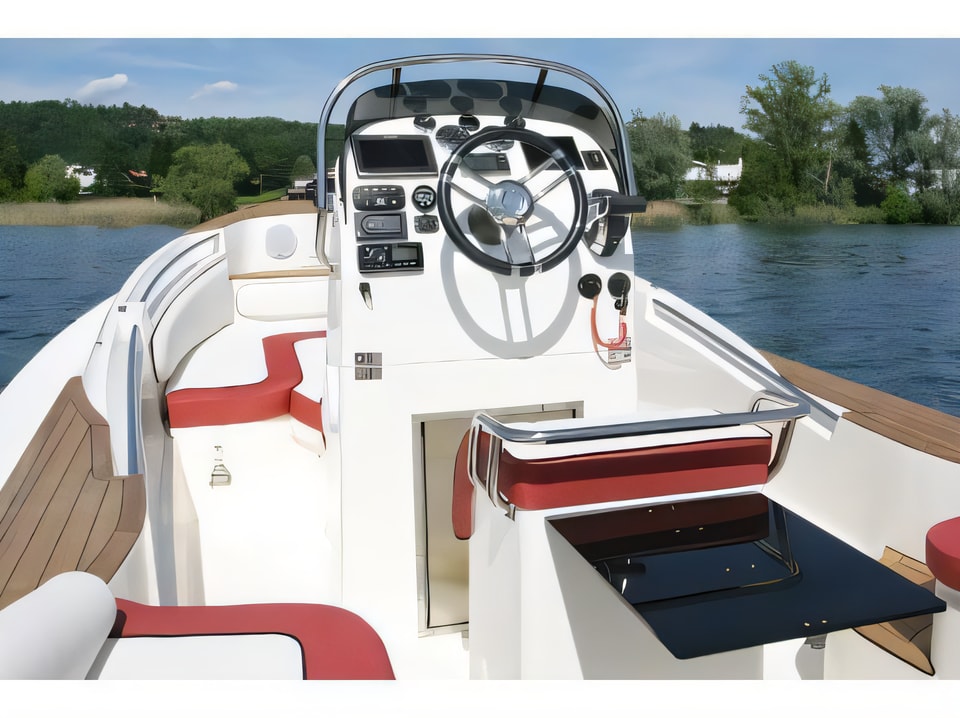 Layout of Scanner 710 motor boat with 0 cabins Croatia yacht charter