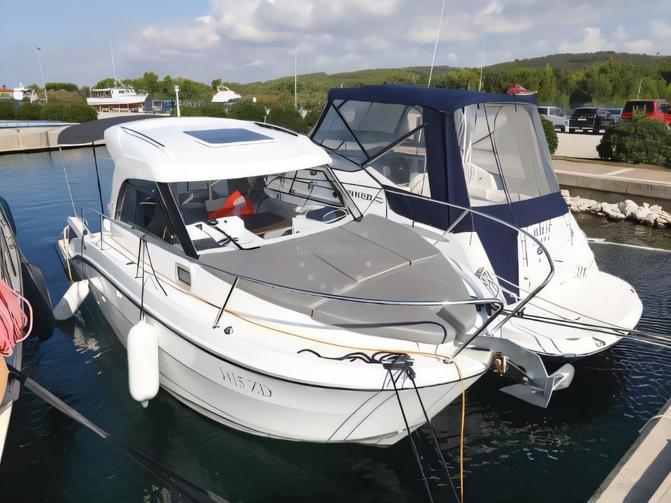 Exterior overview of Antares 8 motor boat for charter from Sukosan Marina Dalmacija in the Zadar sailing area Croatia